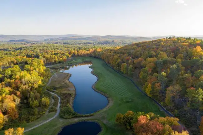 Crumpin Fox offers one of the best stay and play golf packages in Massachusetts