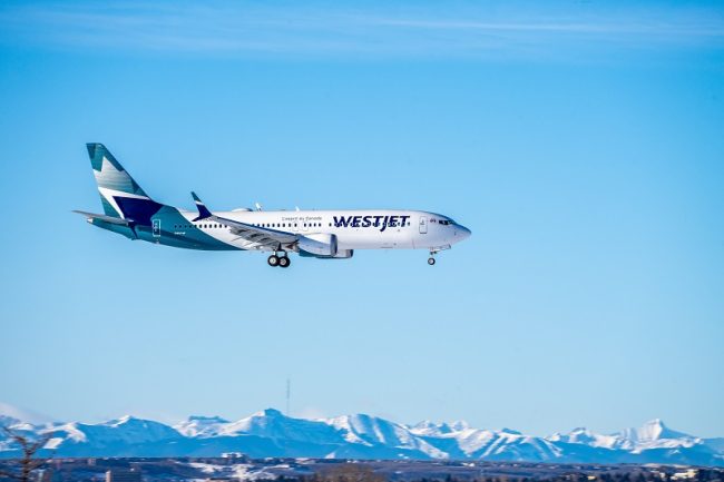 A Westjet plane - know the baggage policy